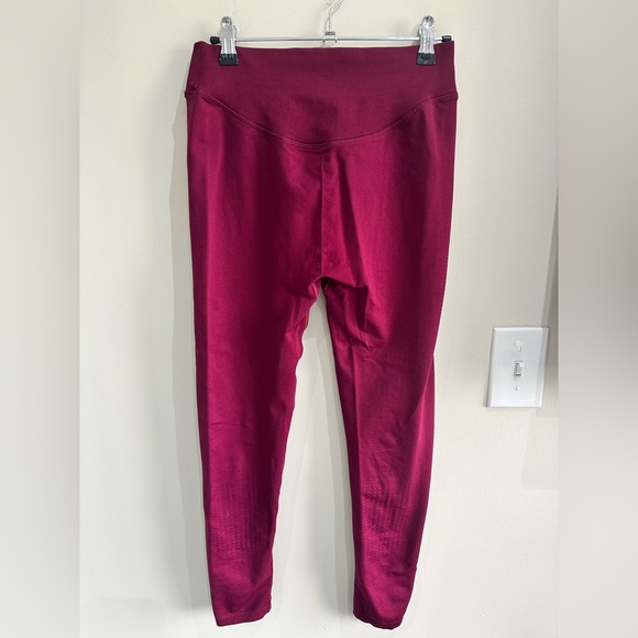Never worn Gymshark Sweat Seamless Leggings Plum Pink - Picture 3 of 7